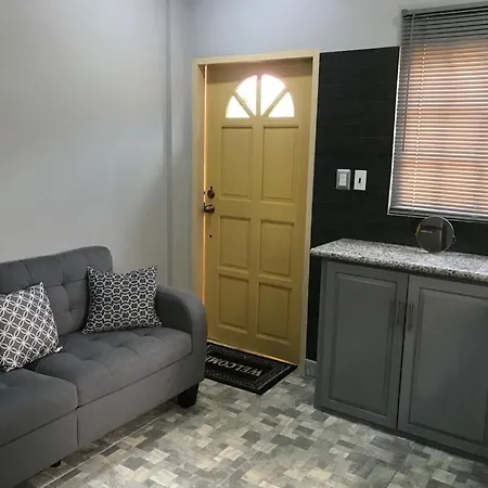 Kris Kross Apartment